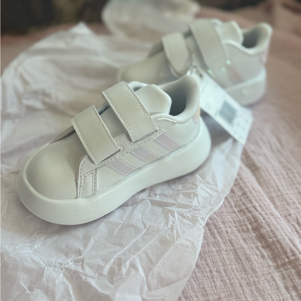 Adidas Toddler White Grand Court